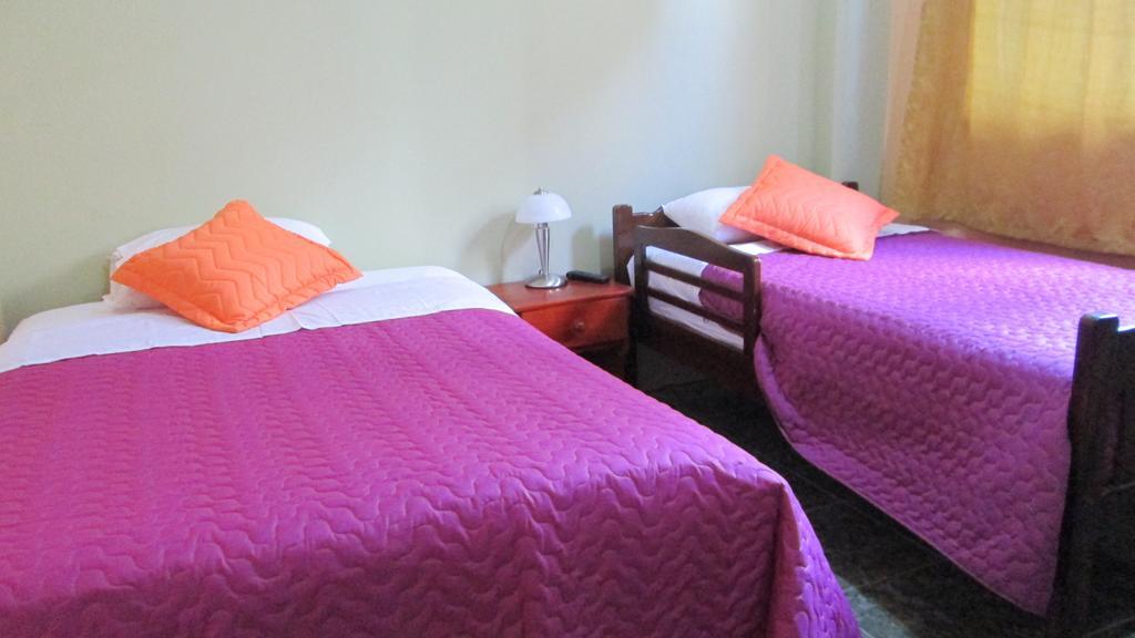 Ariana'S Galapagos Hostal Puerto Ayora  Dış mekan fotoğraf