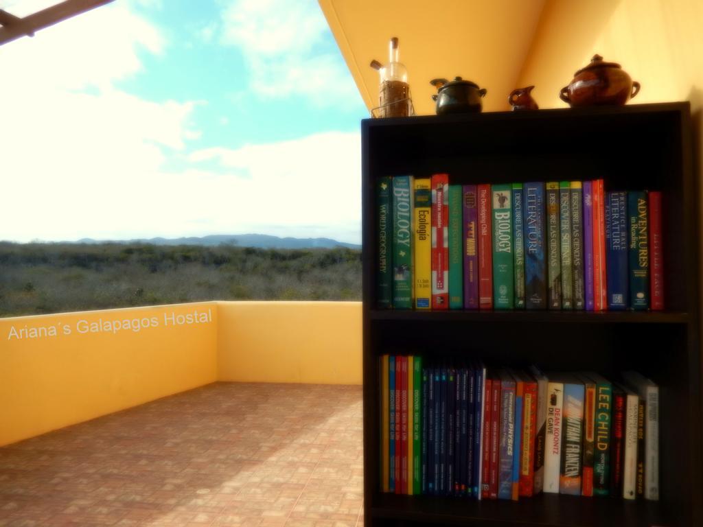 Ariana'S Galapagos Hostal Puerto Ayora  Dış mekan fotoğraf