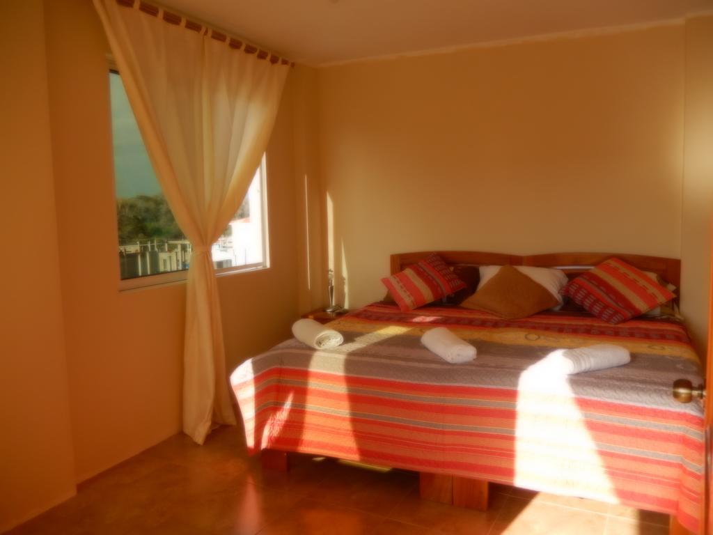 Ariana'S Galapagos Hostal Puerto Ayora  Dış mekan fotoğraf