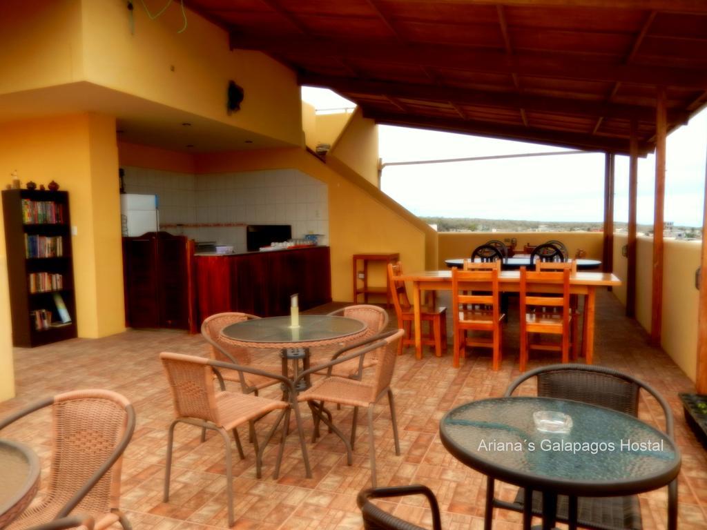 Ariana'S Galapagos Hostal Puerto Ayora  Dış mekan fotoğraf